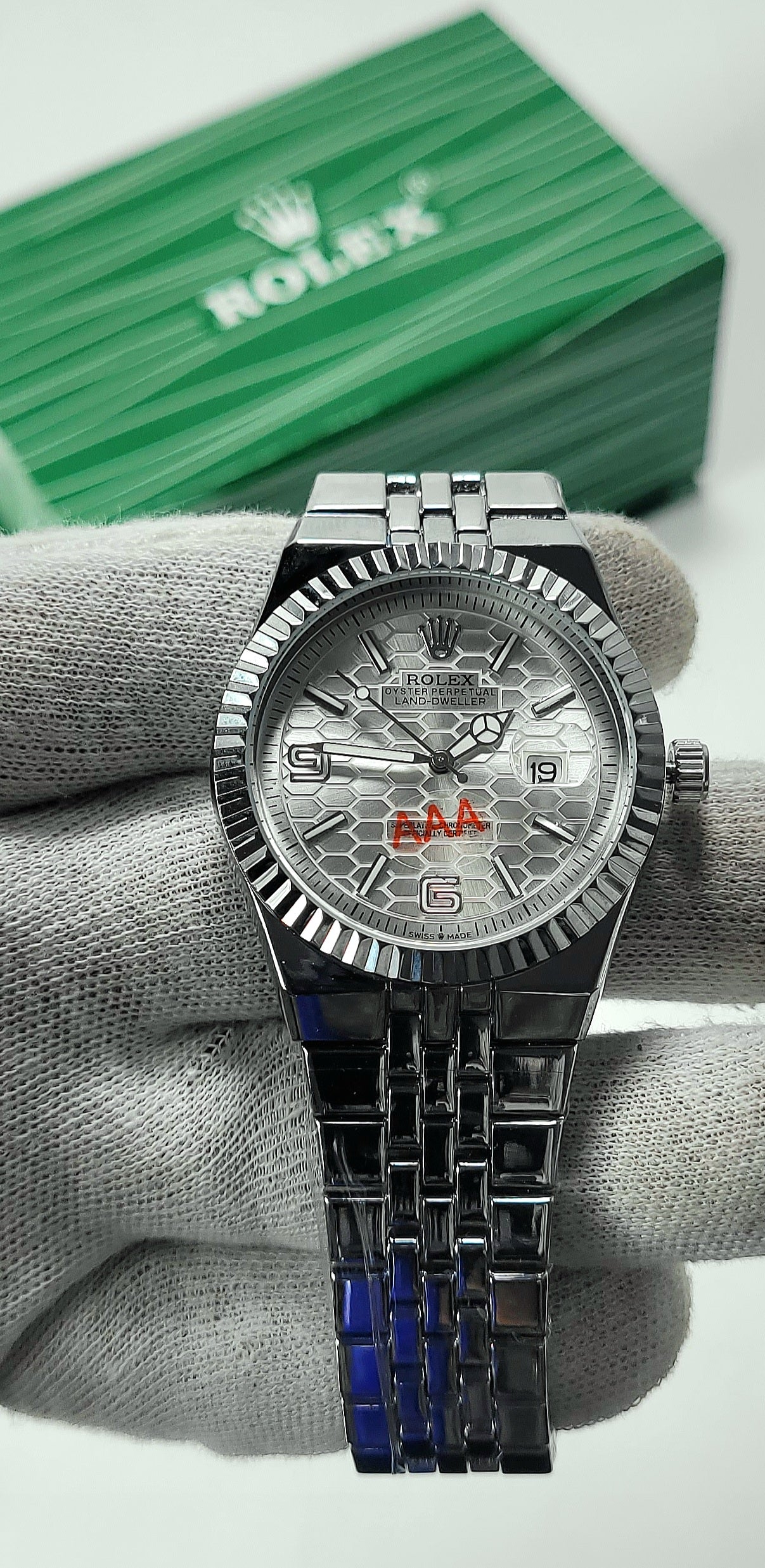 Land Dweller - White