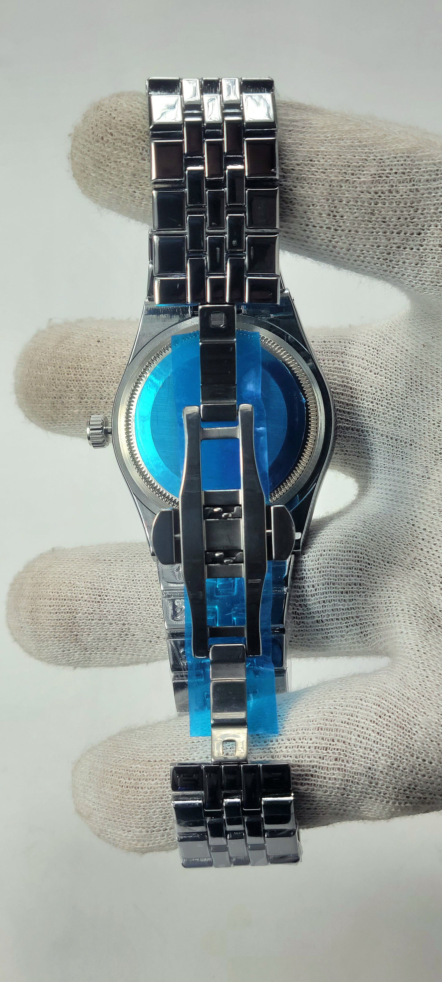 Land Dweller - White