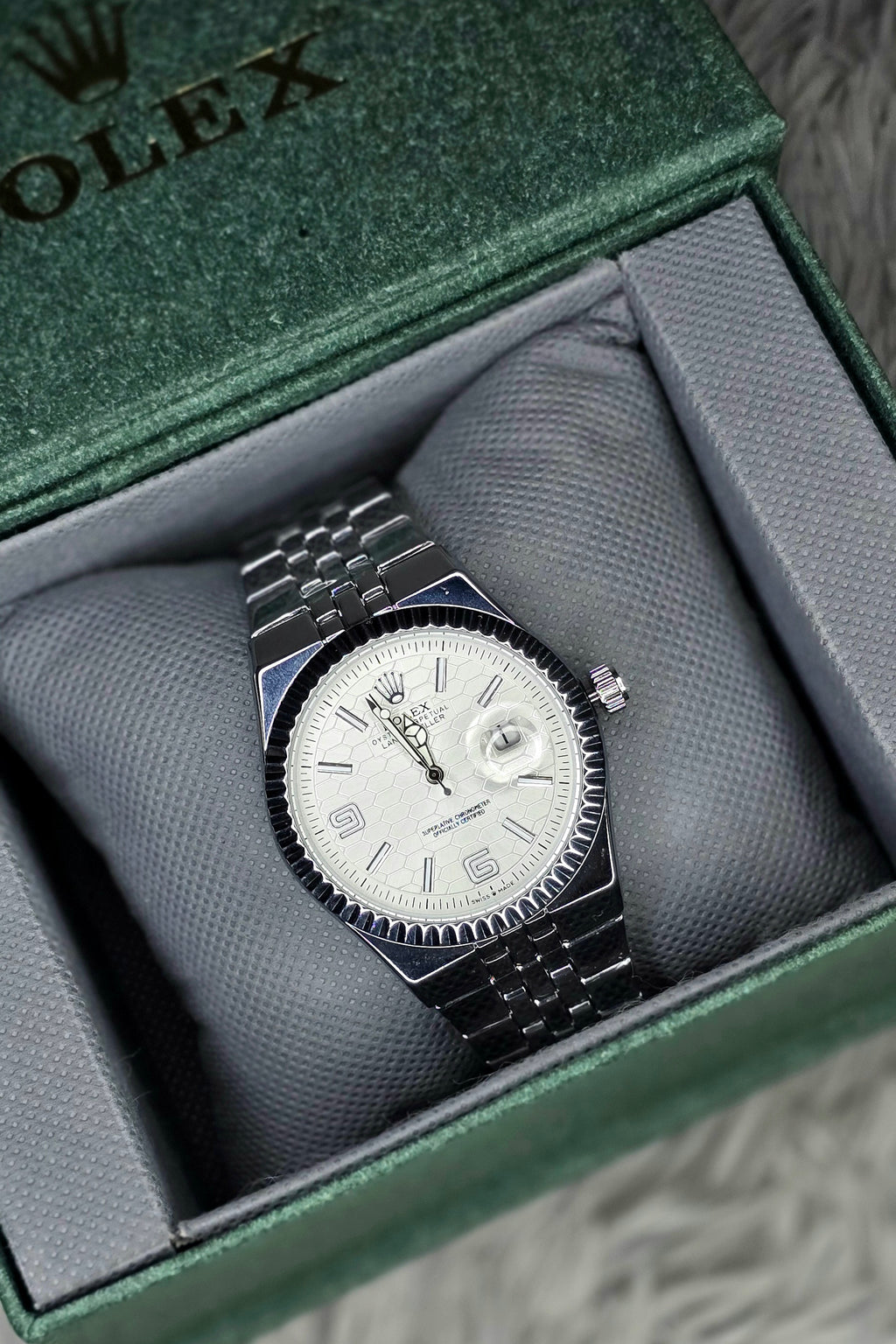 RLX Land Dweller- Silver